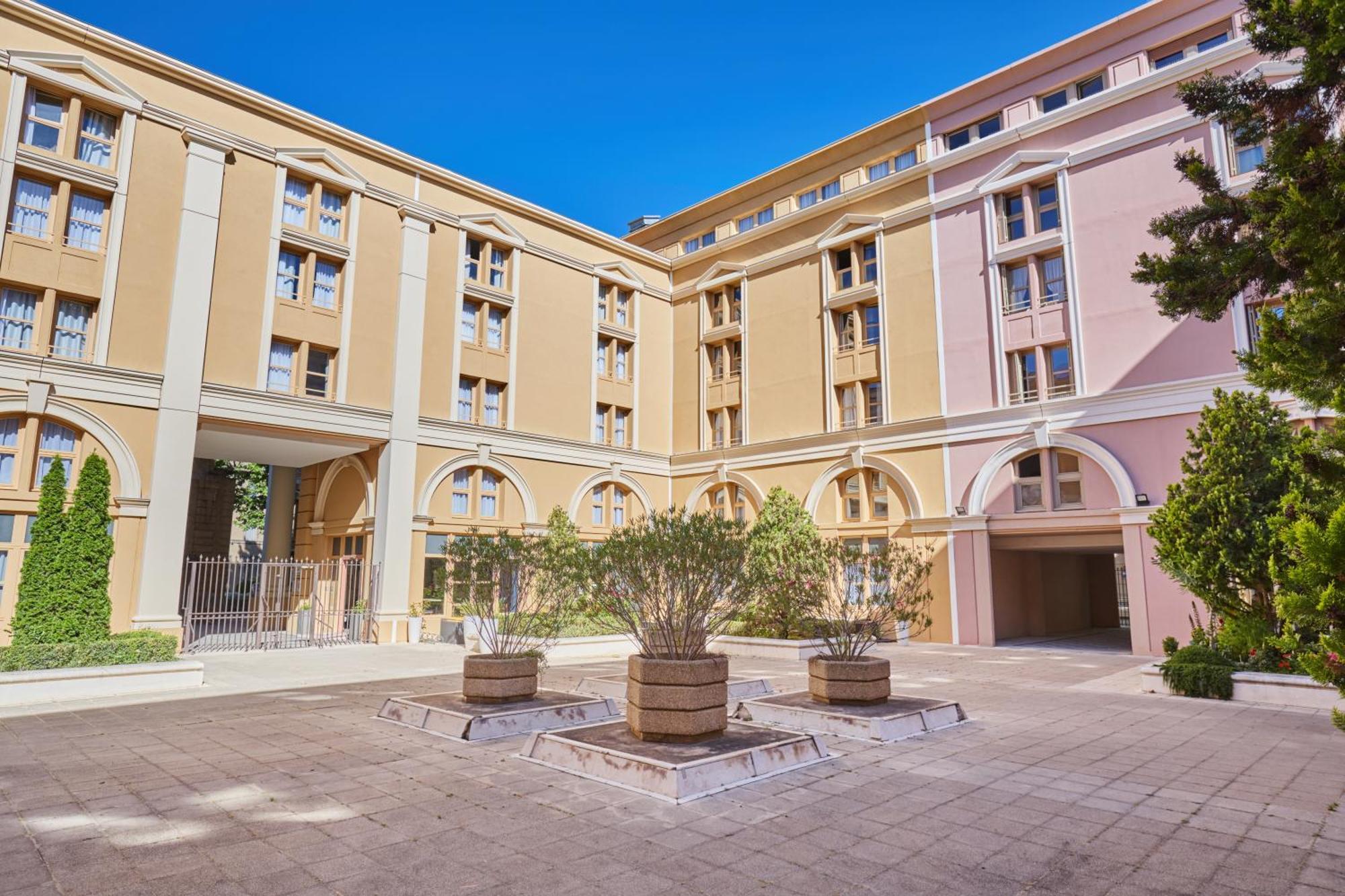 Odalys Aix En Provence L'atrium Aparthotel